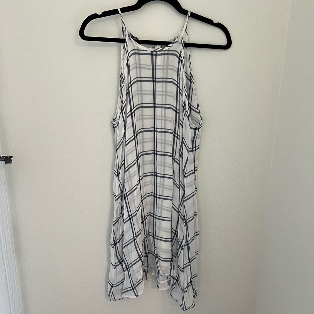 Cloth & Stone white and blue plaid swing dress